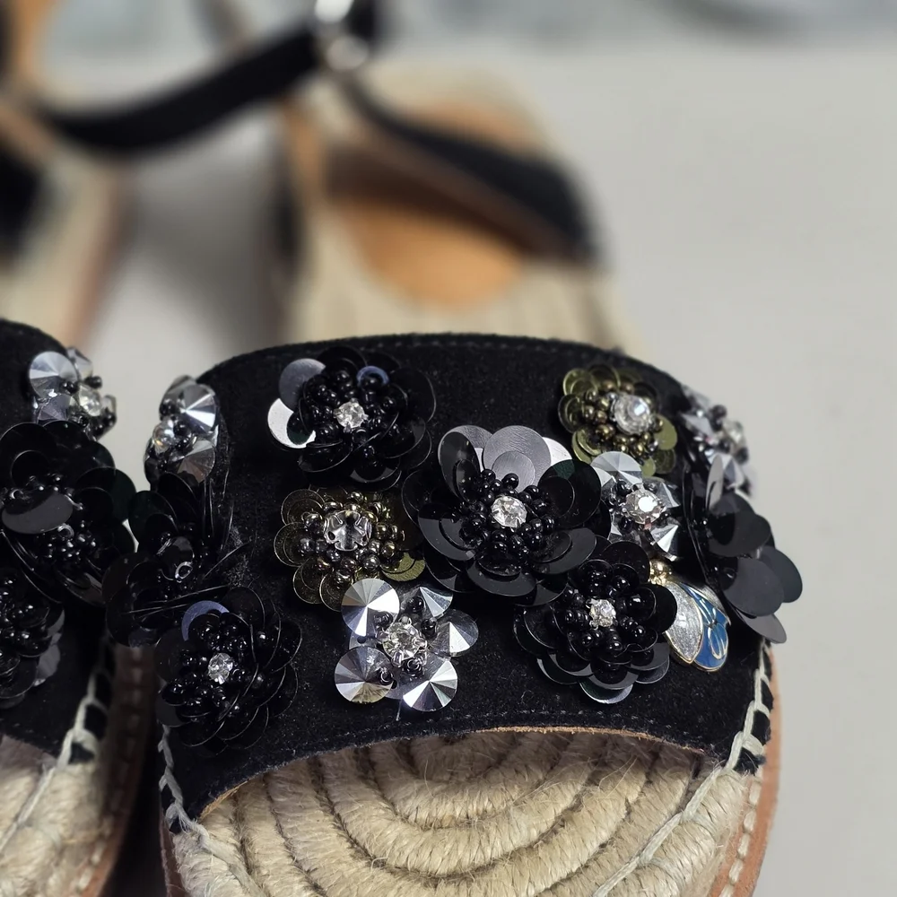 BILL BLASS BLACK ANTHROPOLOGIE SUEDE ESPADRILLES SANDALS SEQUIN SHOES Sz 6